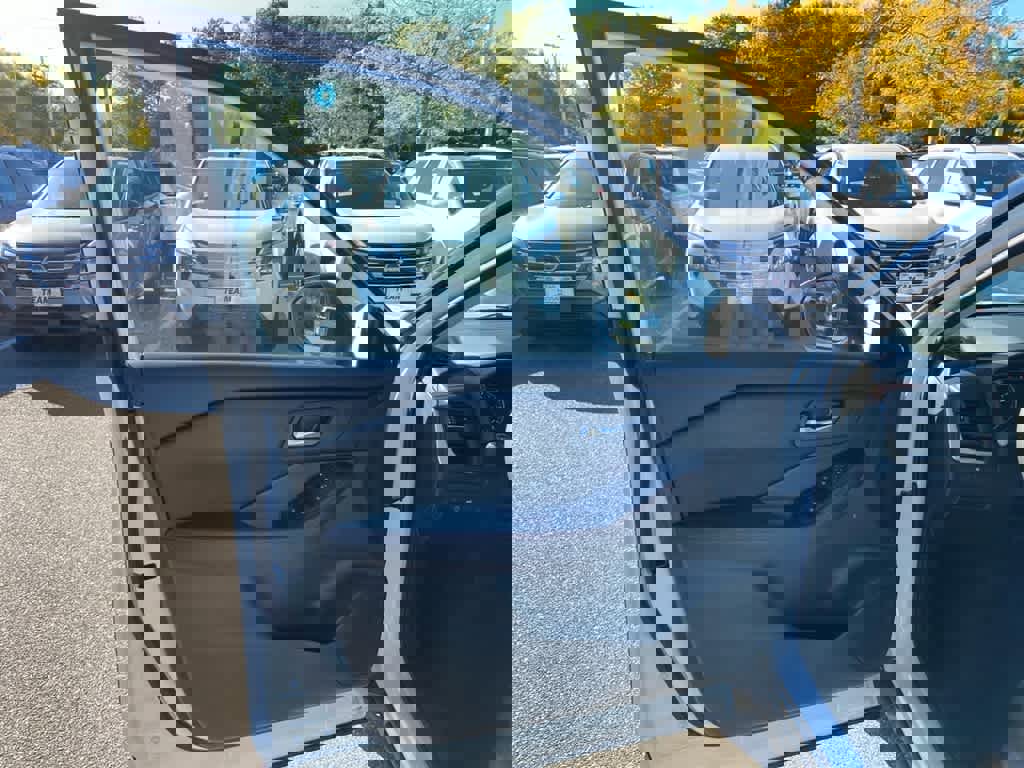 New 2026 Nissan Rogue SV image 9