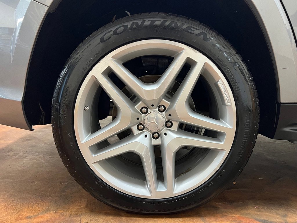 Used 2015 Mercedes-Benz GL 550 4MATIC image 12