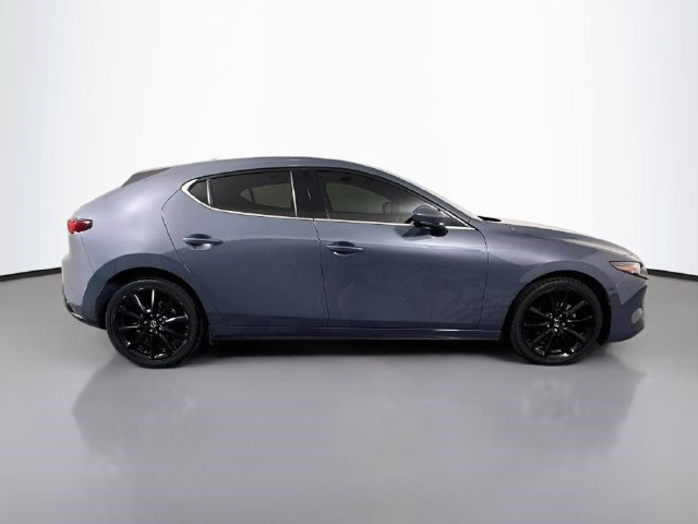 Used 2021 MAZDA MAZDA3 s FWD image 11
