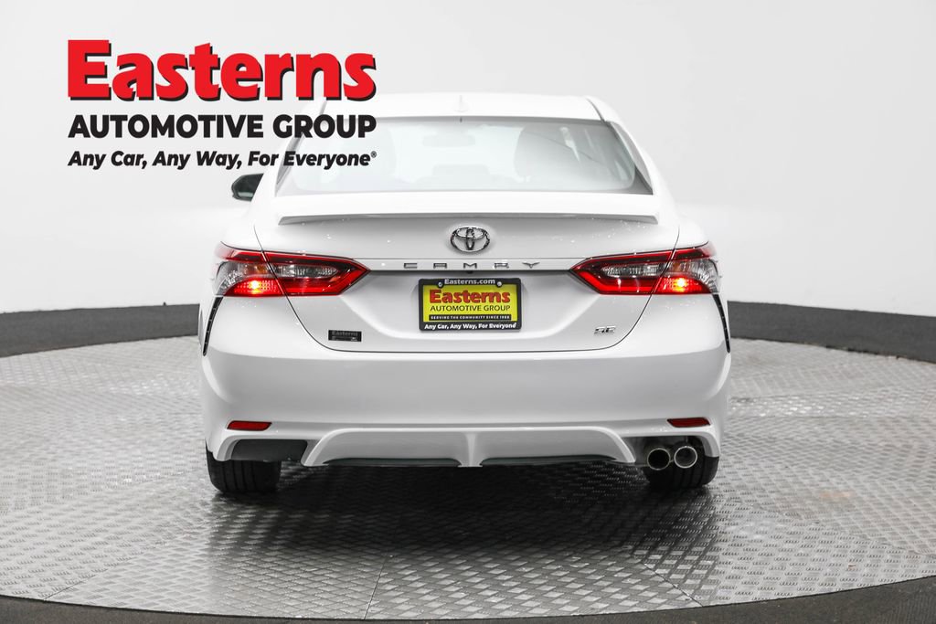 Used 2024 Toyota Camry SE FWD image 6