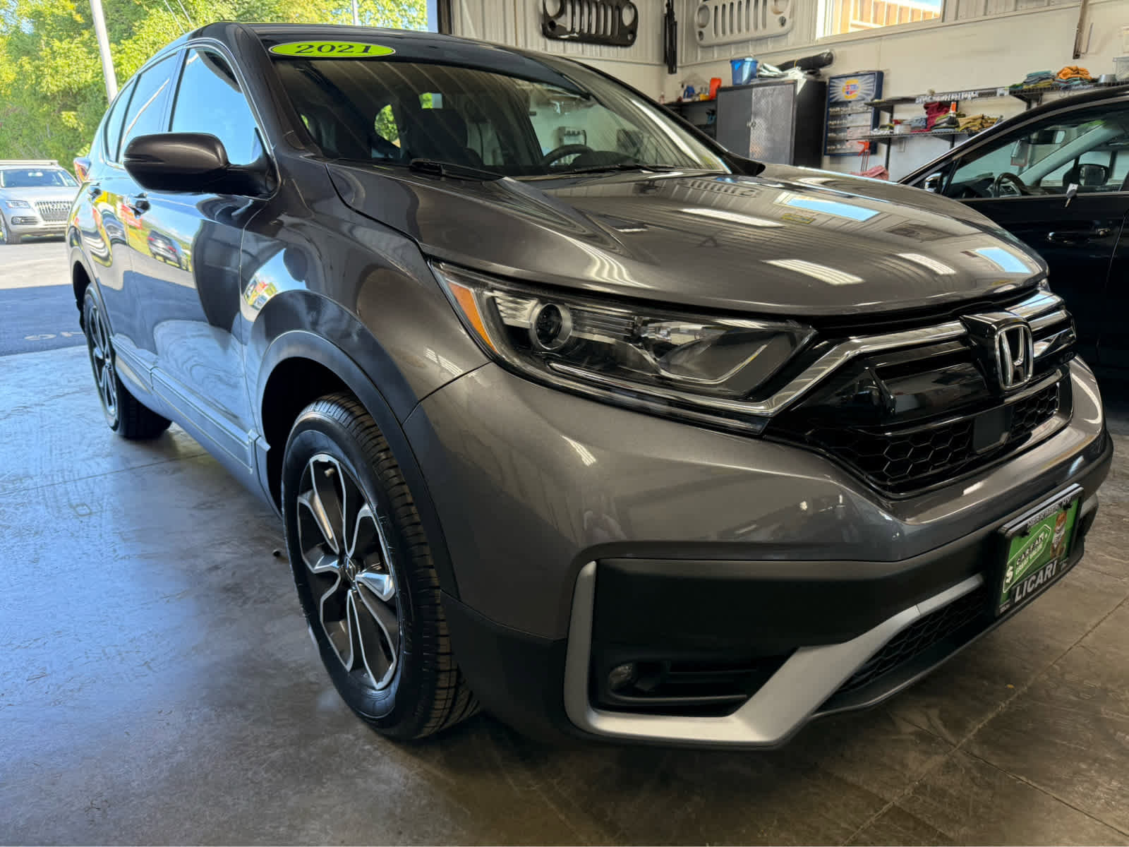 Used 2021 Honda CR-V EX image 3