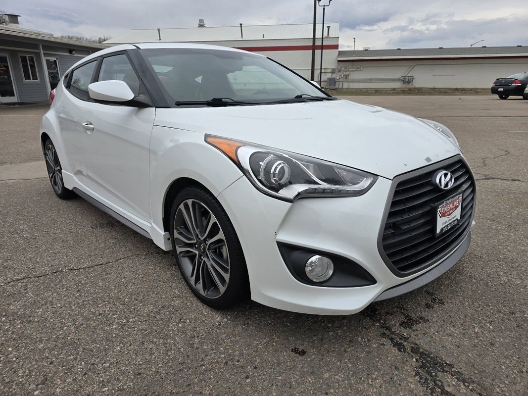Used 2016 Hyundai Veloster Turbo R-Spec image 1