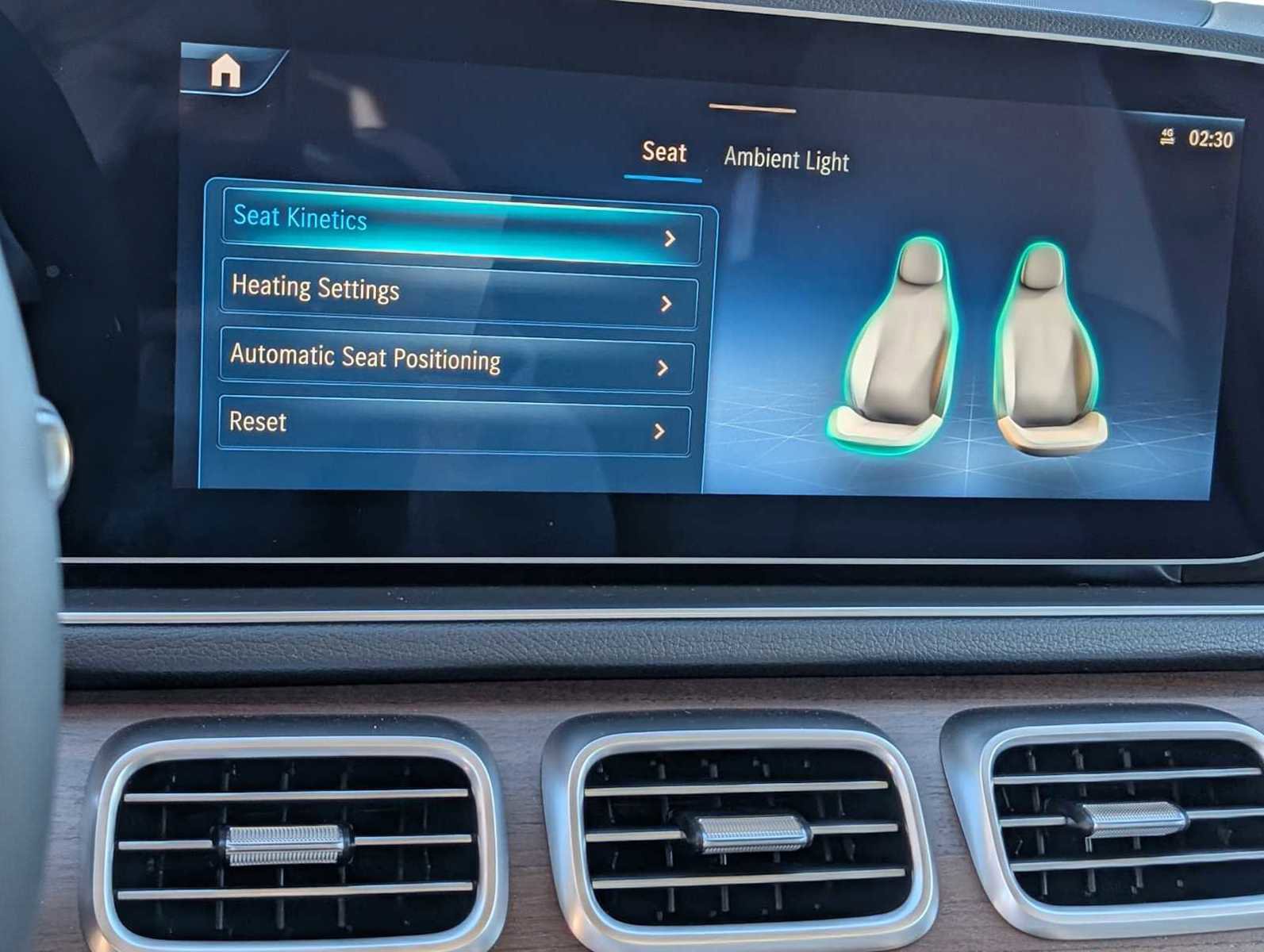 New 2026 Mercedes-Benz GLE 350 4MATIC image 13