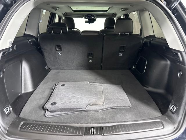 Used 2023 Jeep Grand Cherokee 4WD 4xe w/ Luxury Tech Group II image 26