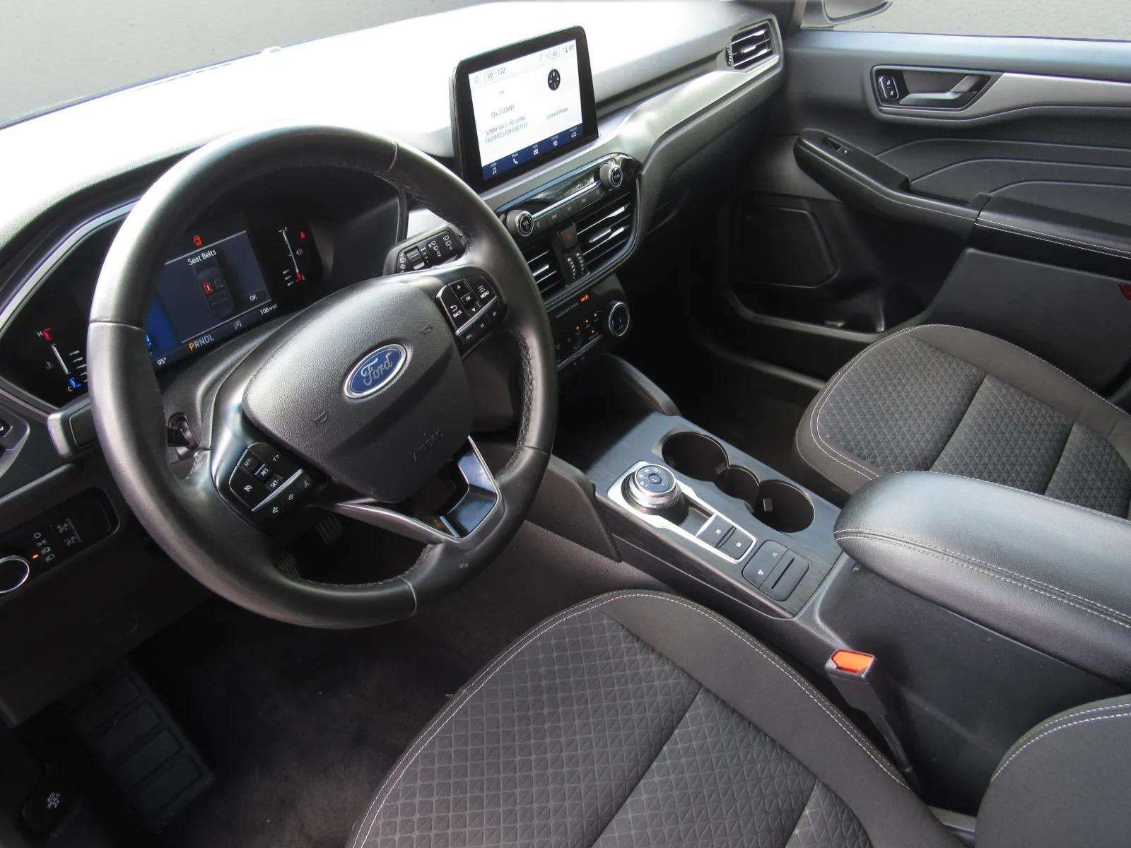 Used 2023 Ford Escape Active FWD image 16
