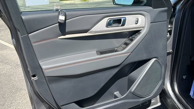 New 2026 Ford Explorer Active w/ Active Comfort Package RWD image 13