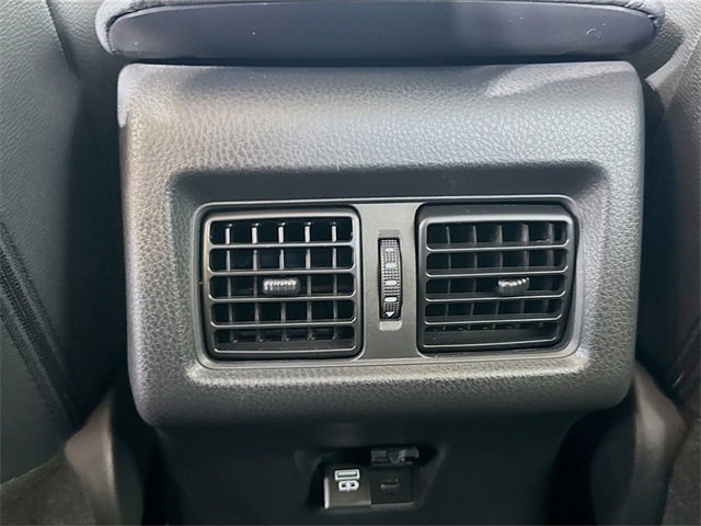 Used 2025 Toyota Camry XSE image 29