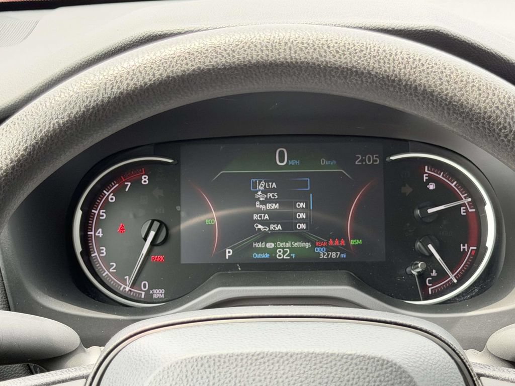 Certified 2023 Toyota RAV4 LE AWD/4WD image 9