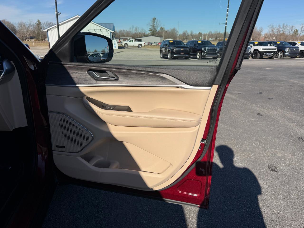 Used 2023 Jeep Grand Cherokee Limited w/ Trailer Tow Prep Group (B) image 19