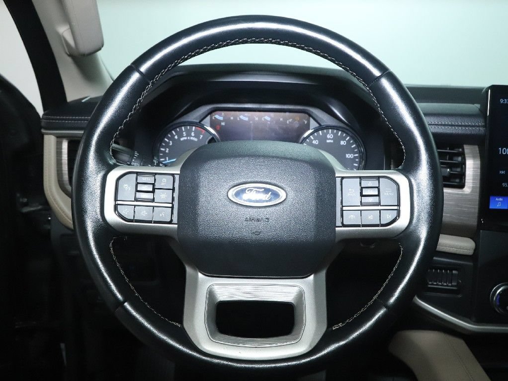 Used 2022 Ford Expedition Max Limited AWD/4WD image 25
