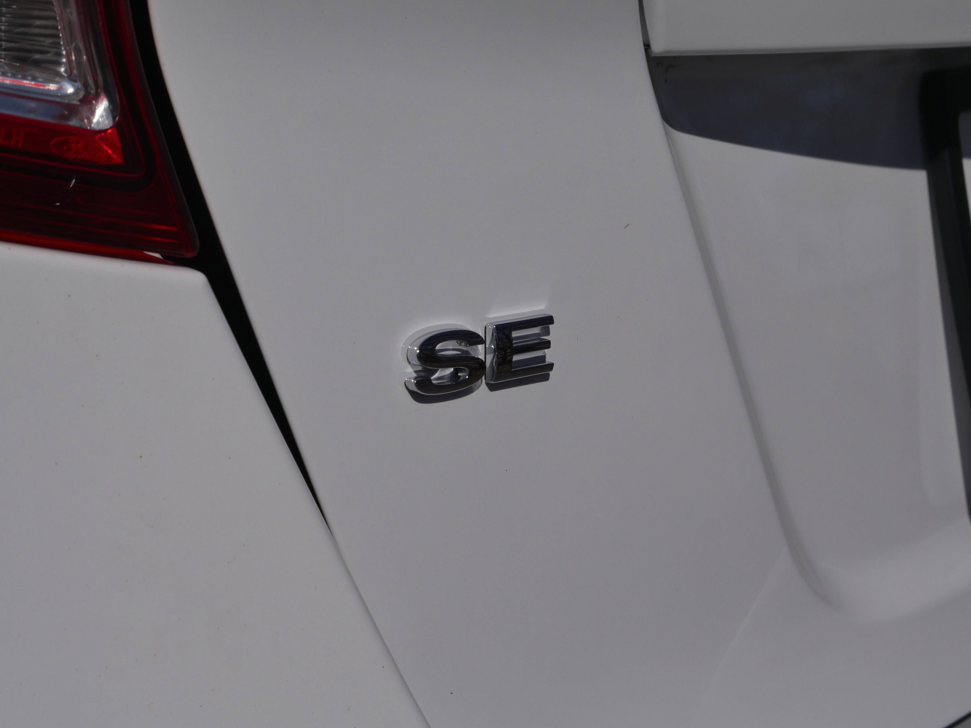 Certified 2019 Ford Fiesta SE w/ Equipment Group 201A FWD image 17