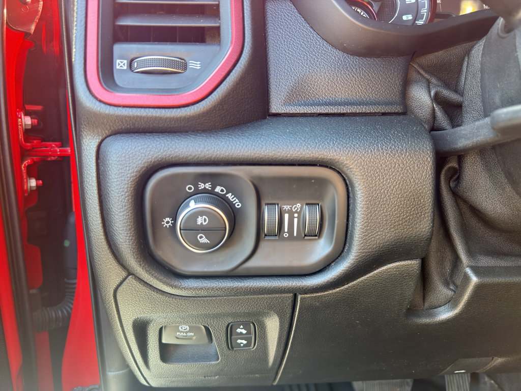 Used 2019 RAM 1500 Rebel w/ Level 2 Equipment Group AWD/4WD image 10