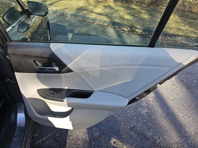 Used 2015 Honda Accord EX-L image 17