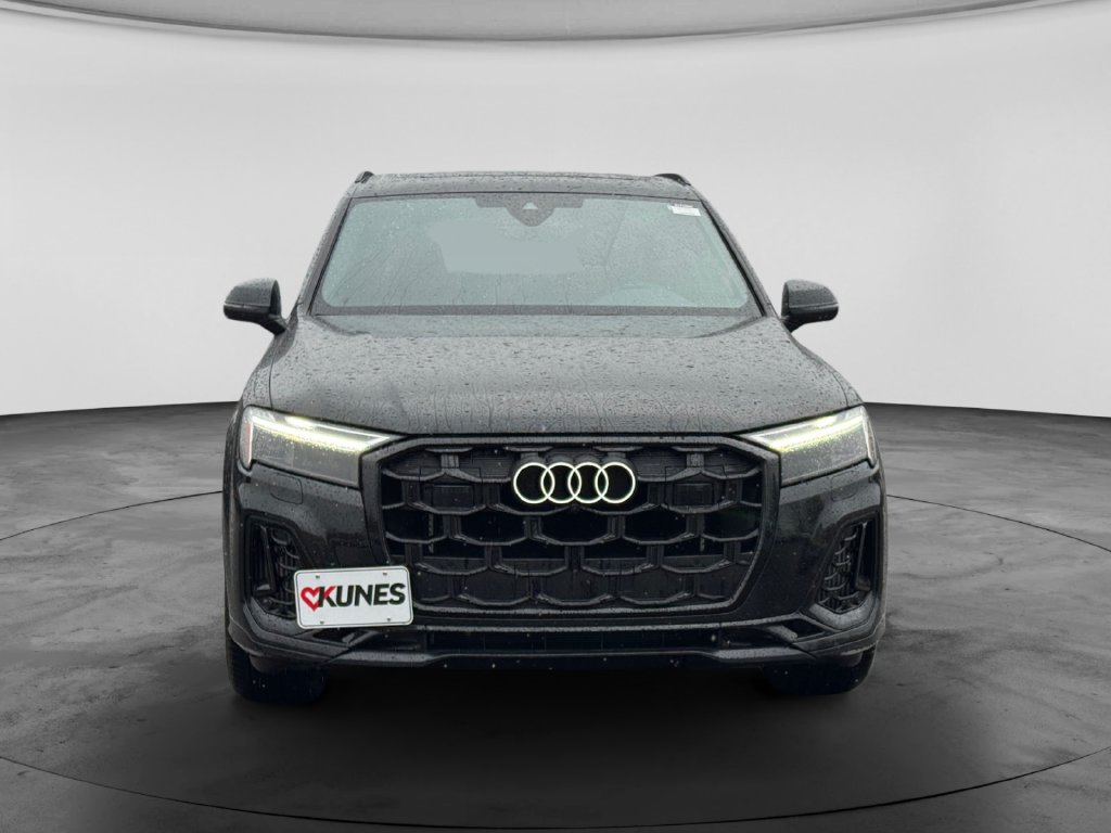 Used 2026 Audi SQ7 Premium Plus AWD/4WD image 2