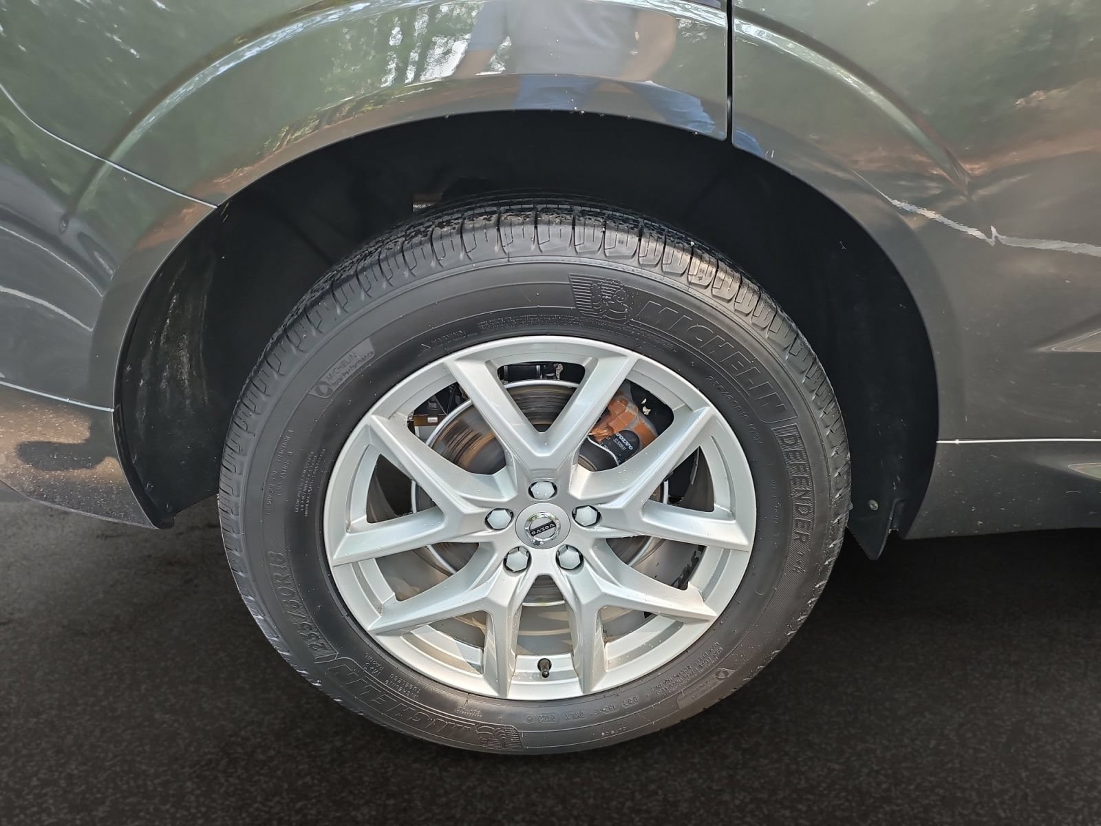 Used 2019 Volvo XC60 T5 Momentum w/ Premium Package FWD image 41