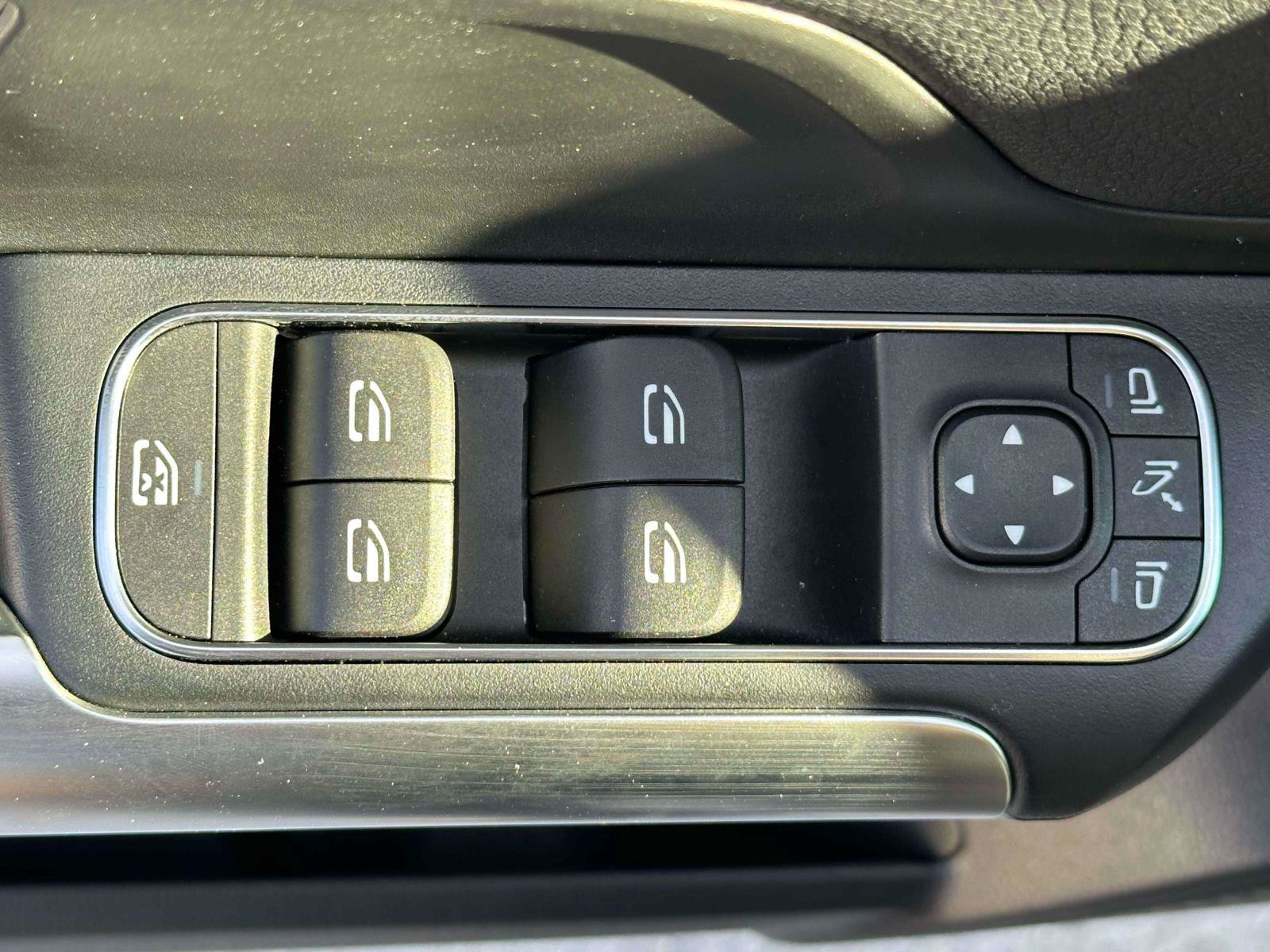 Certified 2025 Mercedes-Benz GLA 250 4MATIC image 12