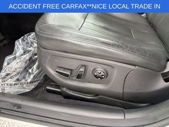 Used 2016 Hyundai Genesis 3.8 w/ Option Group 02 image 26