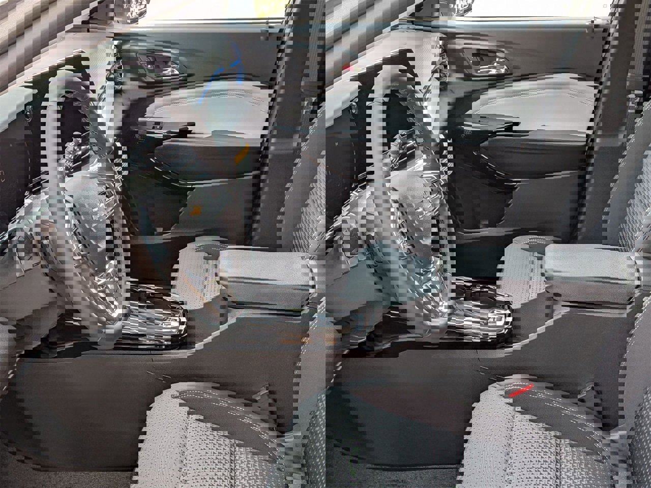 New 2026 Chevrolet Trax LT w/ Driver Confidence Package image 18