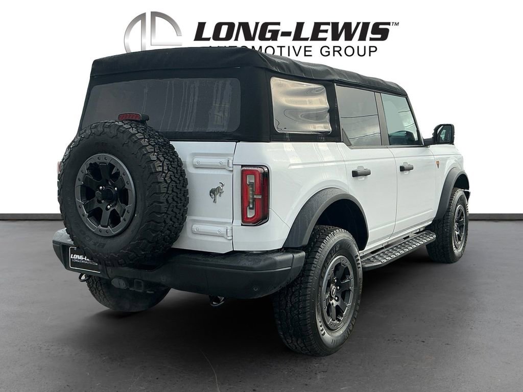 Used 2022 Ford Bronco Badlands image 7