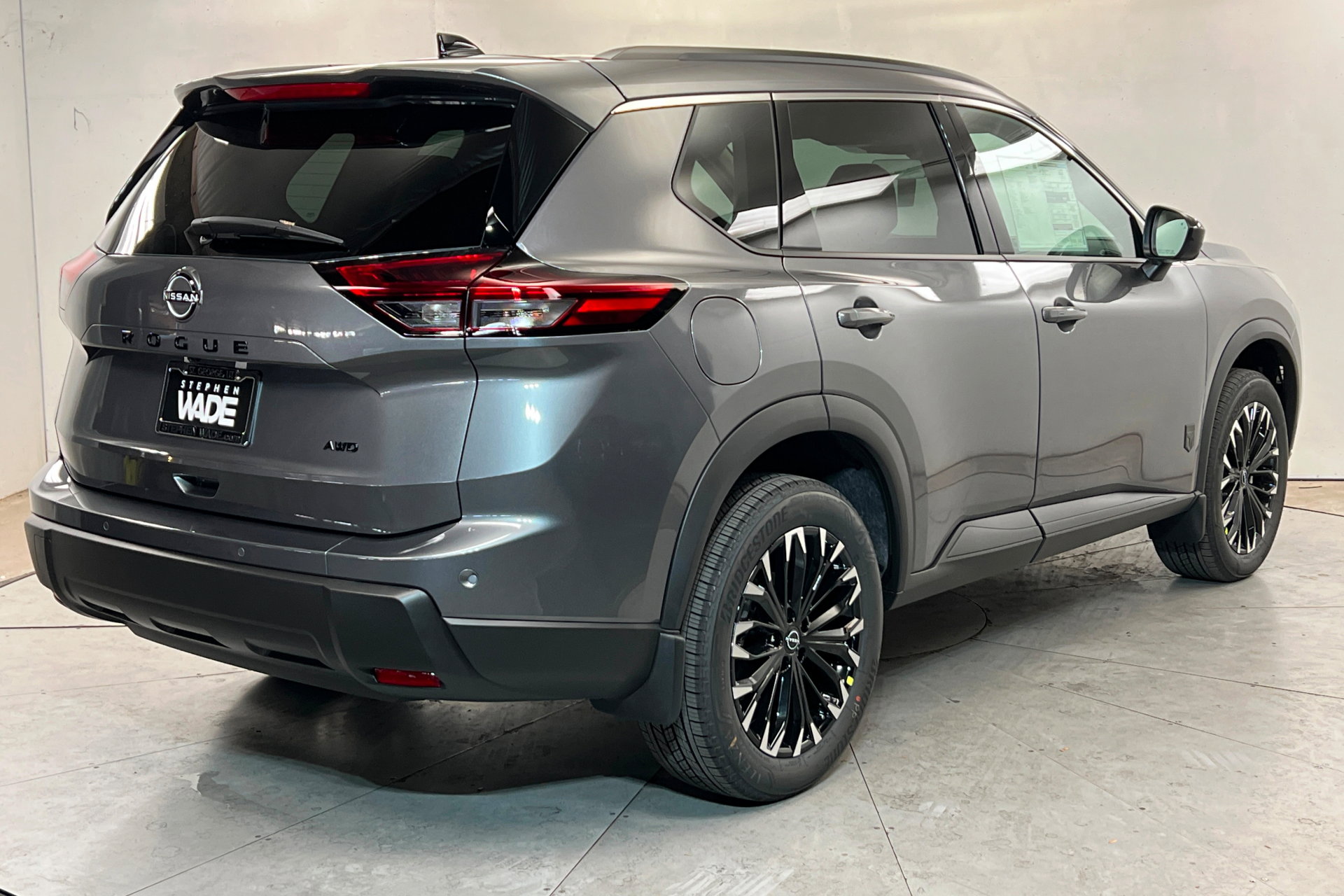New 2026 Nissan Rogue SV image 5