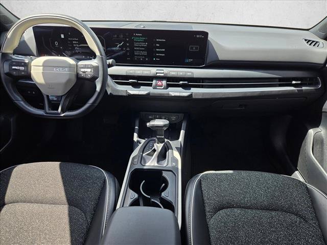 Used 2025 Kia K4 GT-Line FWD image 16