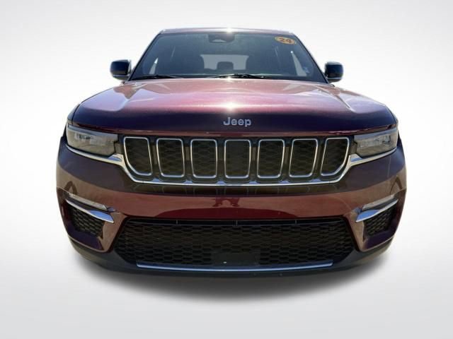 Used 2024 Jeep Grand Cherokee Limited image 3