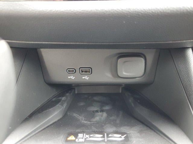 New 2026 Buick Envista Sport Touring w/ Convenience I Package FWD image 27