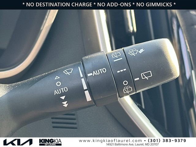 Used 2025 Subaru Ascent Touring image 11