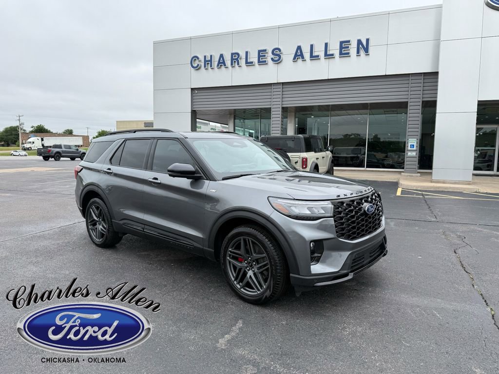 Used 2025 Ford Explorer ST-Line w/ Premium Package AWD/4WD video 1