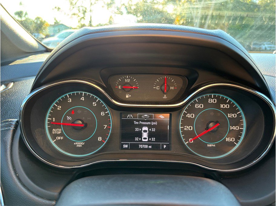 Used 2018 Chevrolet Cruze Premier w/ RS Package image 19