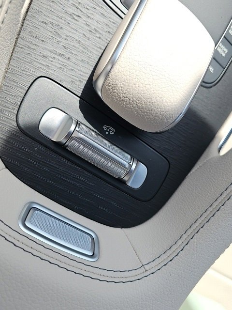 New 2025 Mercedes-Benz GLS 450 4MATIC image 22