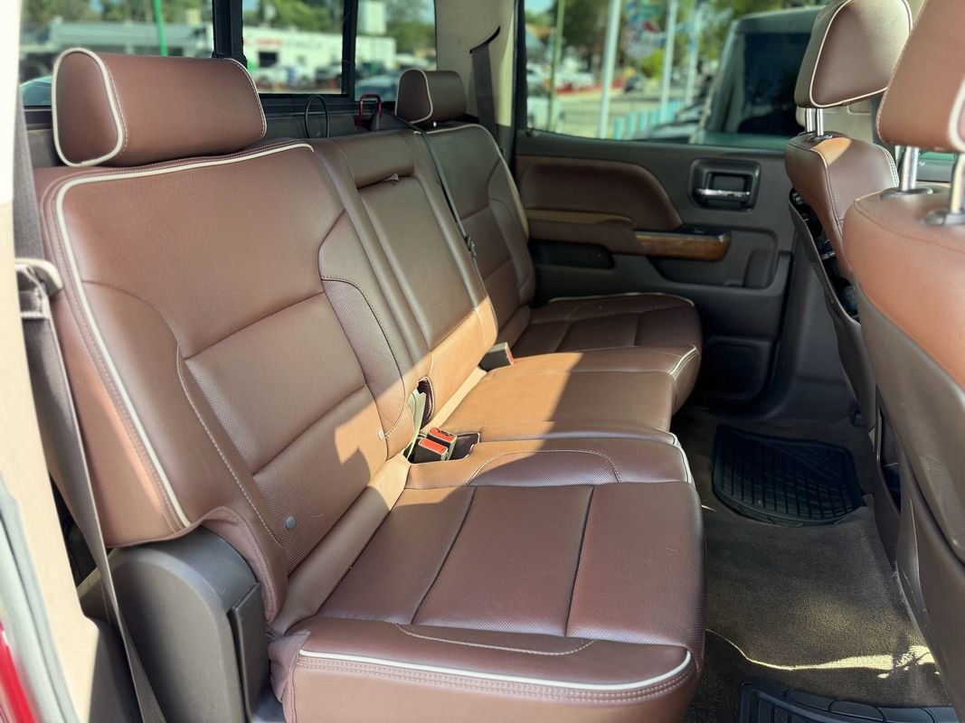 Used 2015 Chevrolet Silverado 1500 High Country w/ High Country Premium Package AWD/4WD image 7