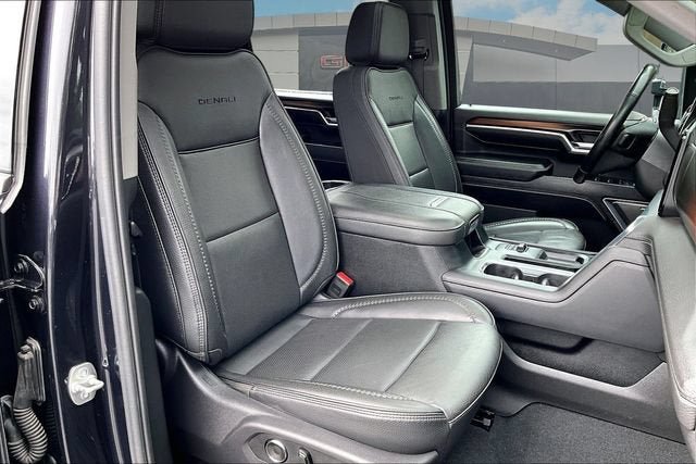 Certified 2025 GMC Sierra 3500 Denali w/ Denali Reserve Package AWD/4WD image 7
