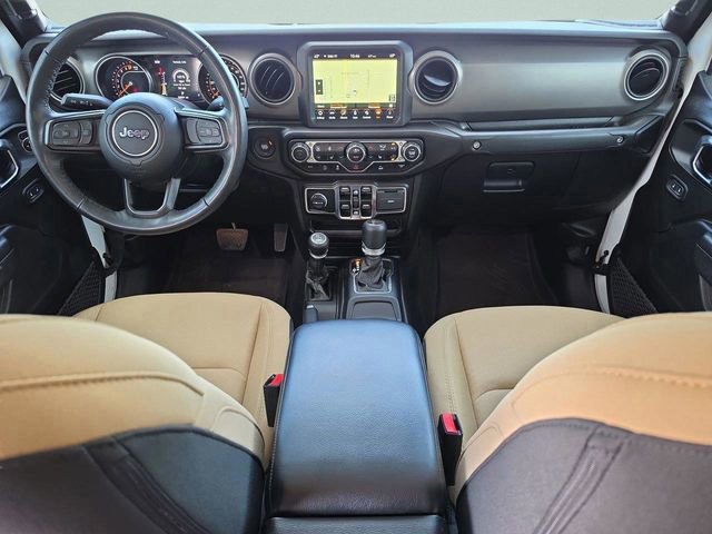 Certified 2023 Jeep Gladiator Willys image 15