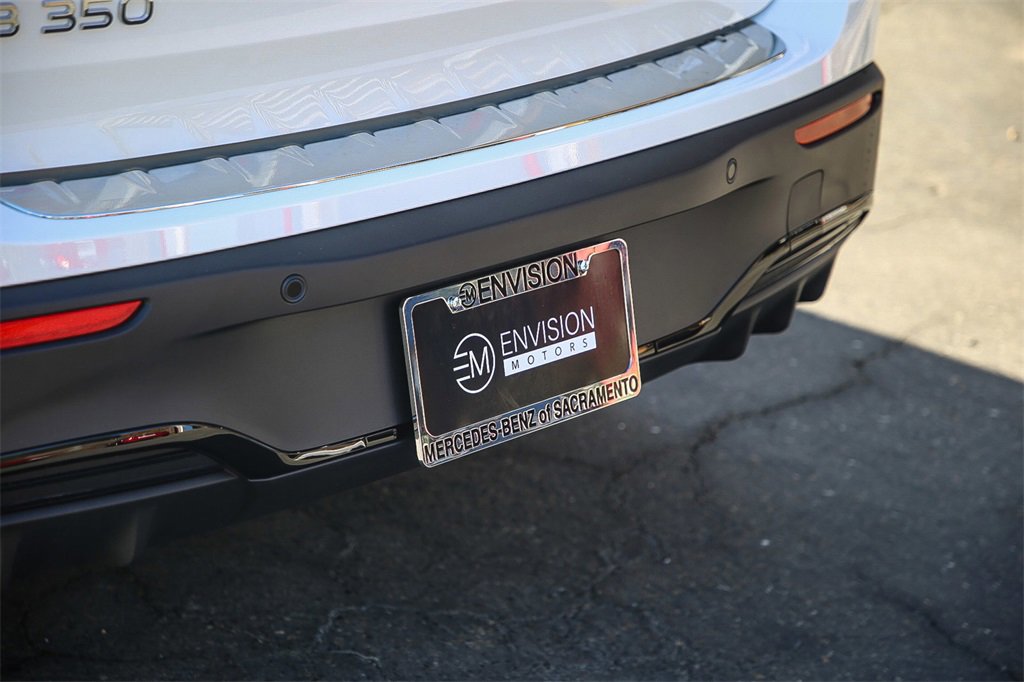 Used 2023 Mercedes-Benz EQB 350 4MATIC SUV image 12