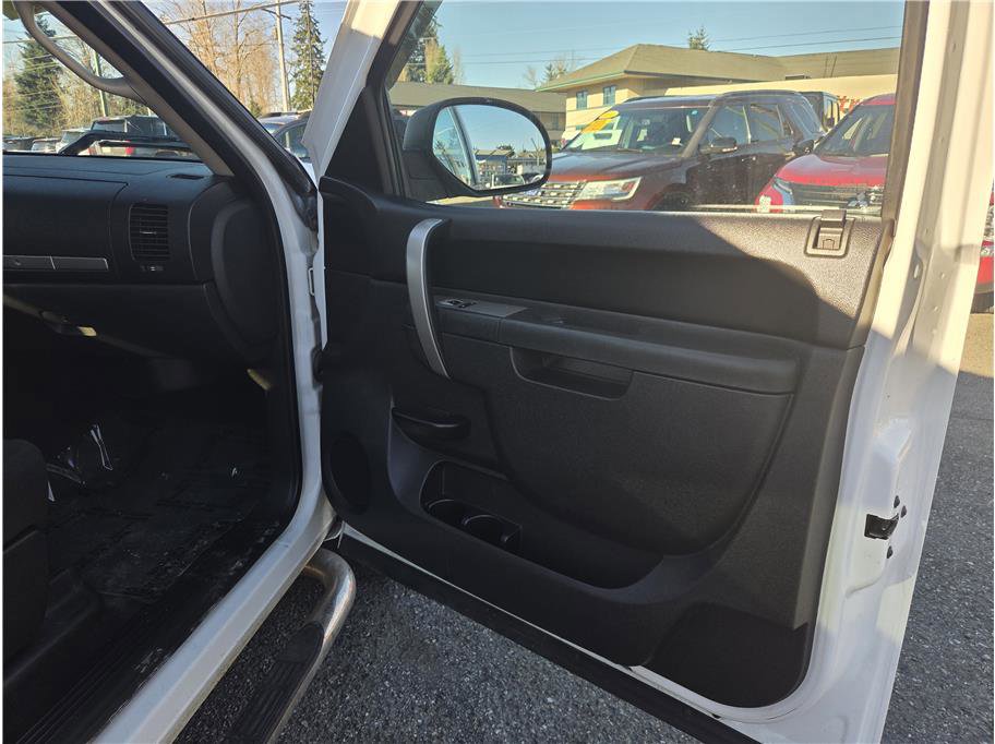 Used 2010 Chevrolet Silverado 1500 LT image 23