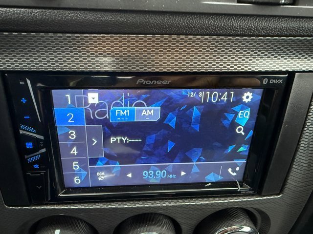 Used 2013 Dodge Challenger R/T image 16