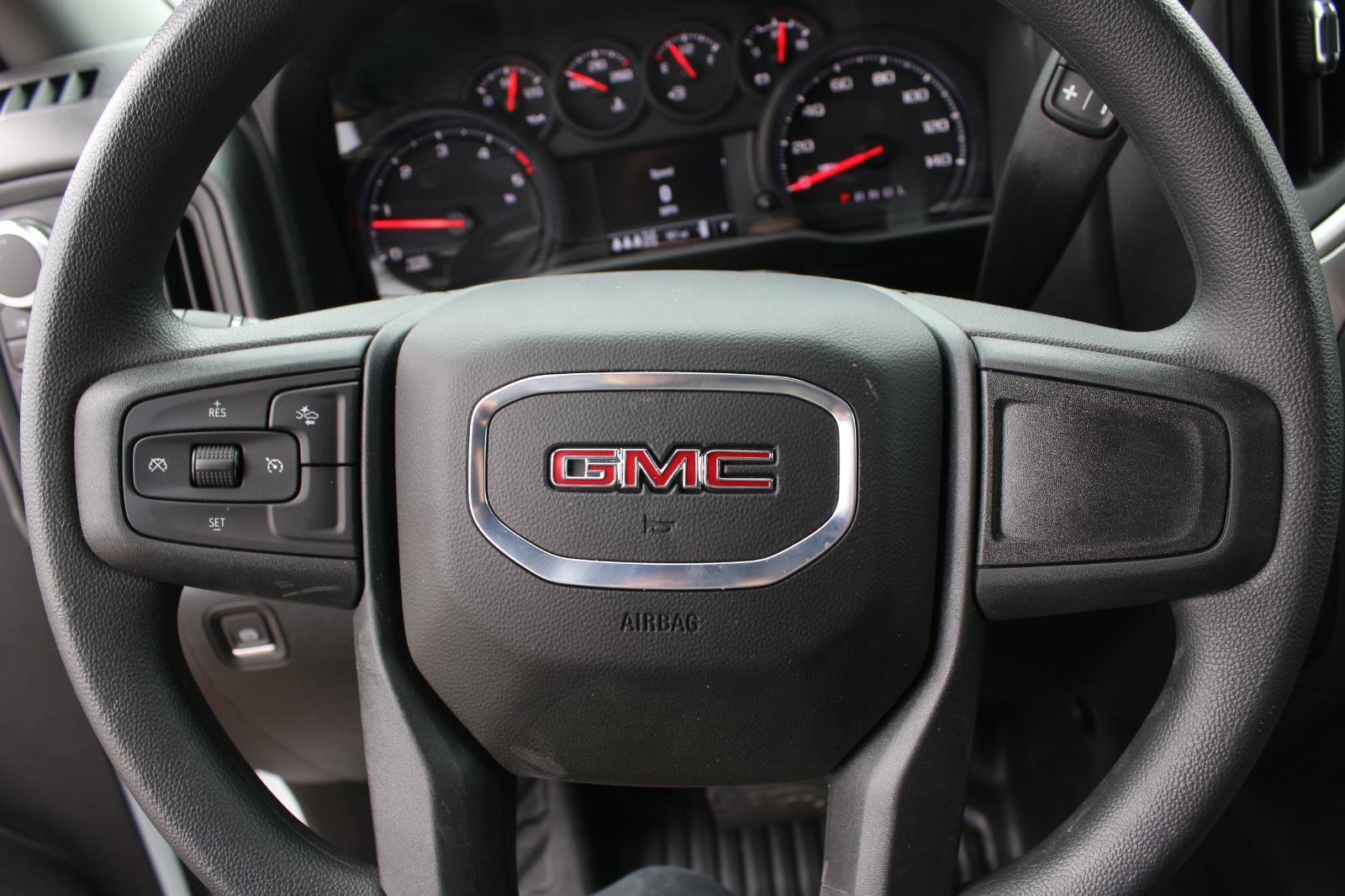 New 2026 GMC Sierra 3500 Pro w/ Convenience Package image 15