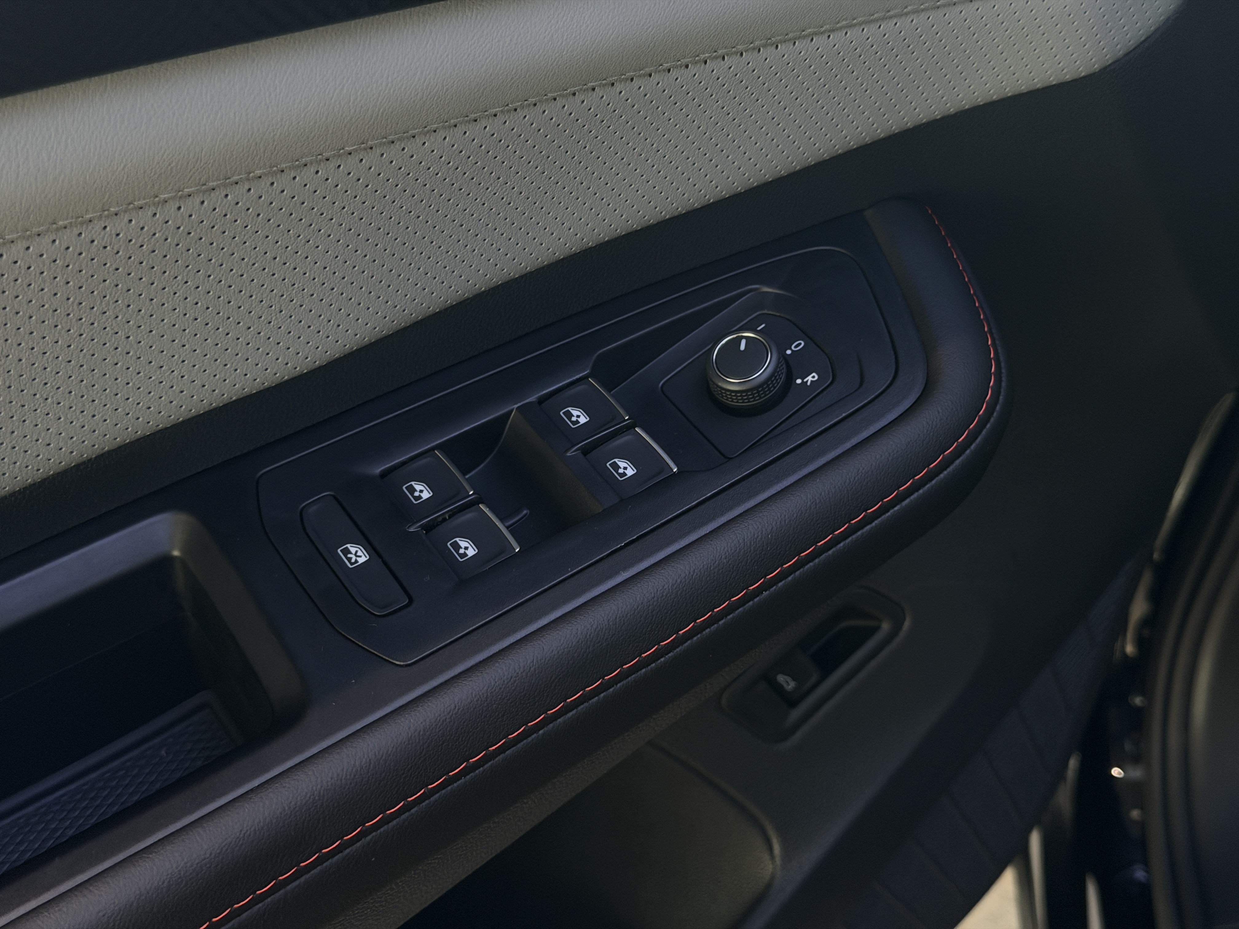 New 2026 Volkswagen Atlas Peak Edition AWD/4WD image 15