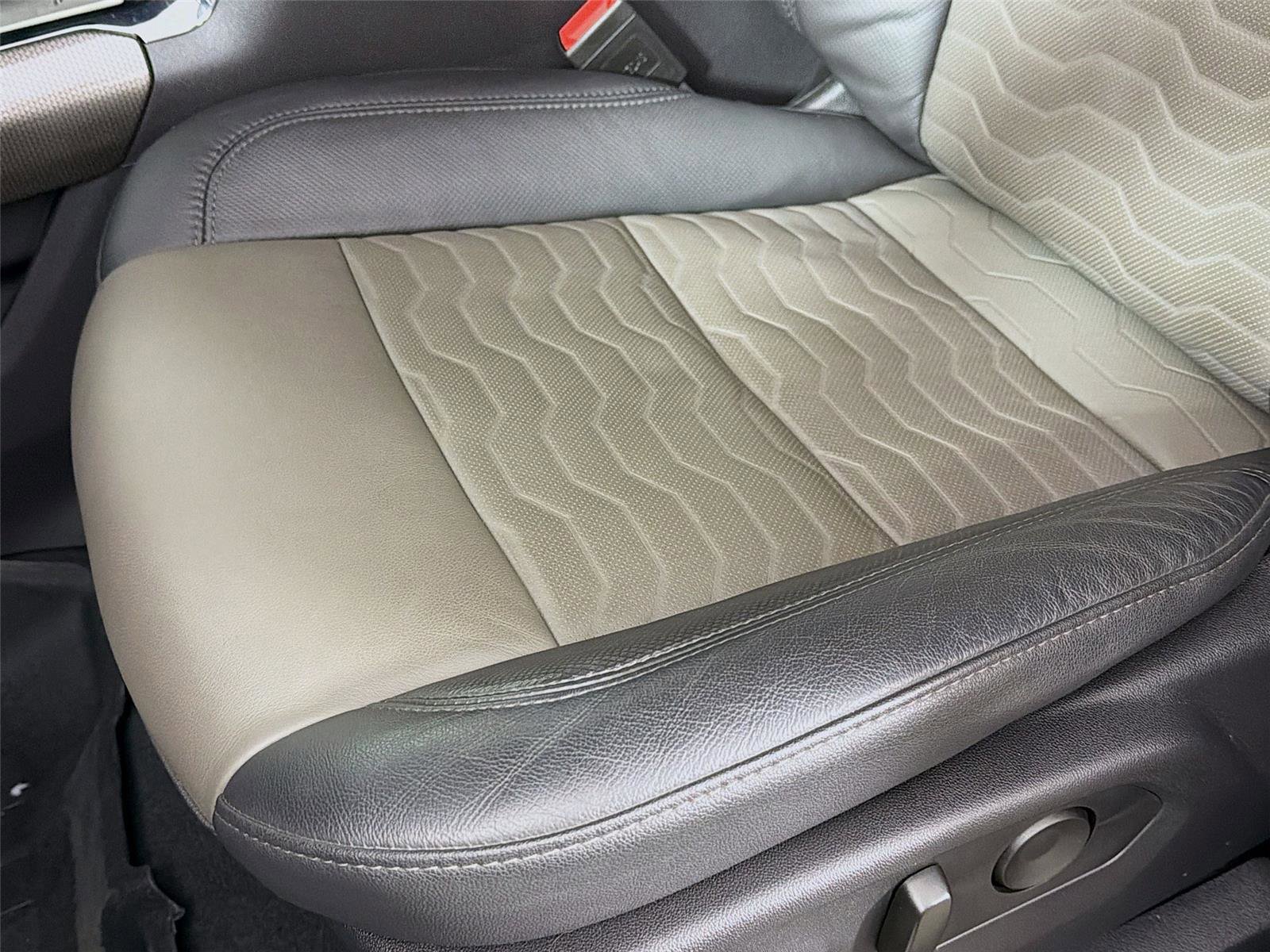 Used 2024 Chevrolet Silverado 1500 ZR2 w/ LPO, Dark Essentials Package image 21