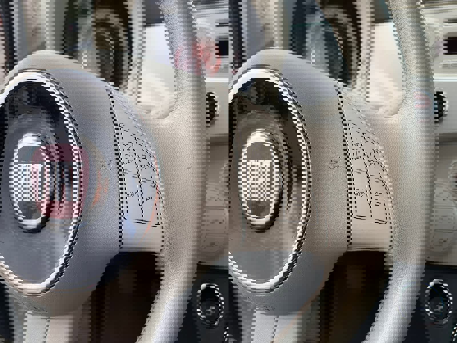 Used 2014 FIAT 500 Lounge w/ Luxury Leather Package image 21