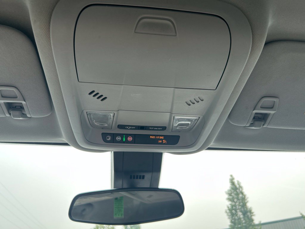 Used 2020 Chevrolet Equinox LT AWD/4WD image 21