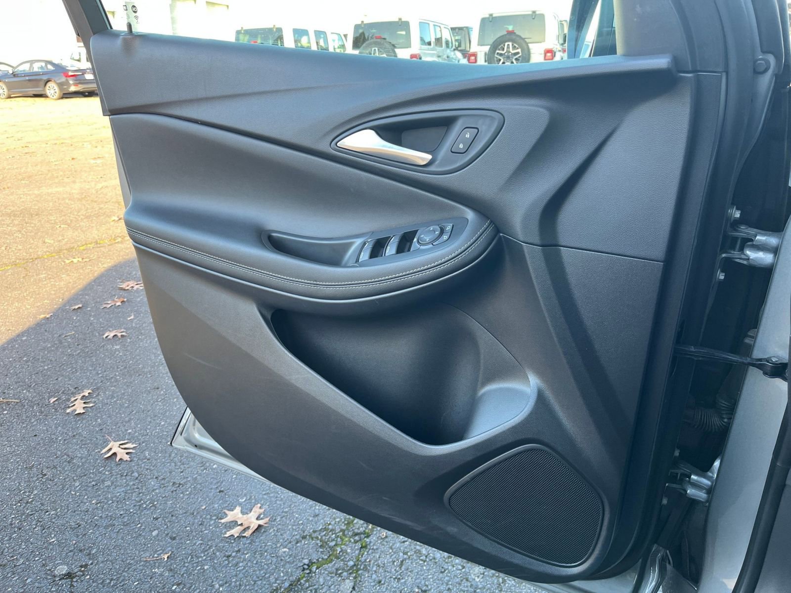 Used 2025 Buick Encore GX Preferred image 20