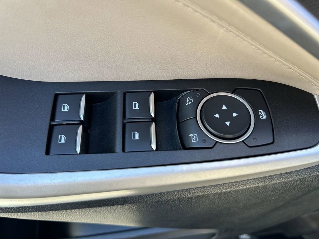 Used 2022 Ford Explorer XLT w/ Equipment Group 202A image 56