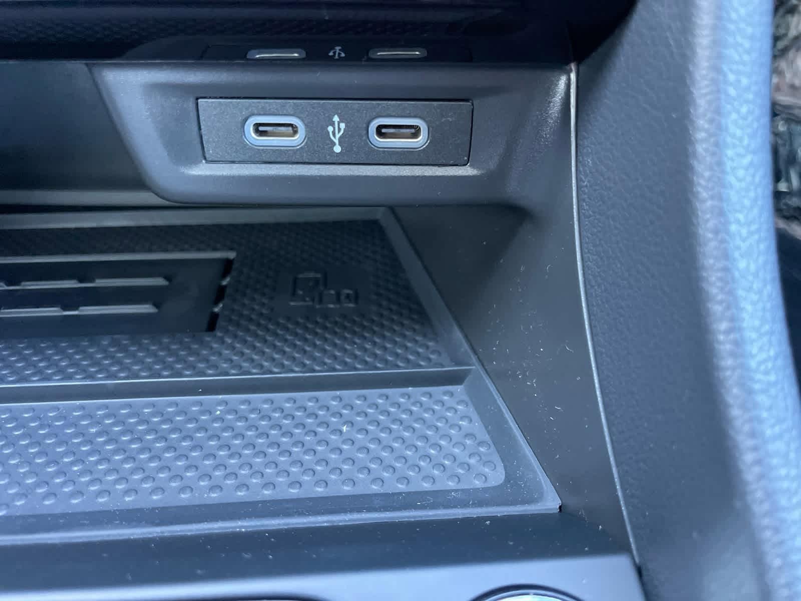 New 2026 Volkswagen Jetta SE FWD image 38
