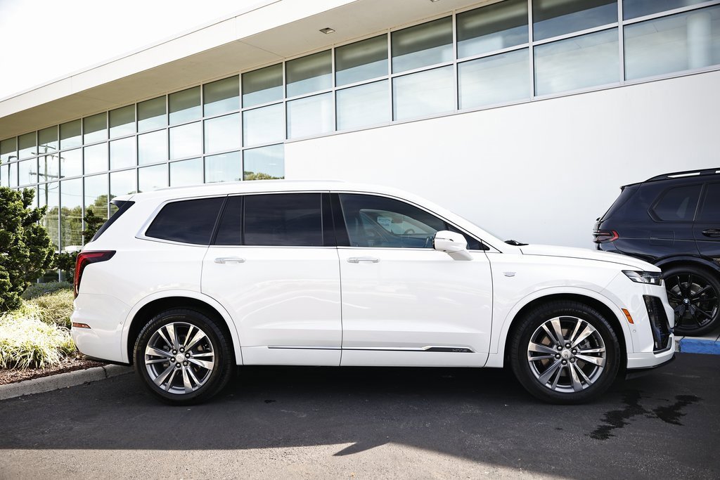 Used 2024 Cadillac XT6 Premium Luxury w/ Technology Package image 3