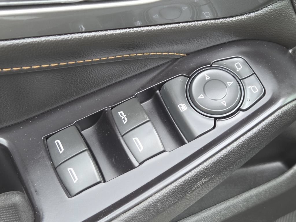 Used 2019 Chevrolet Traverse RS FWD image 26