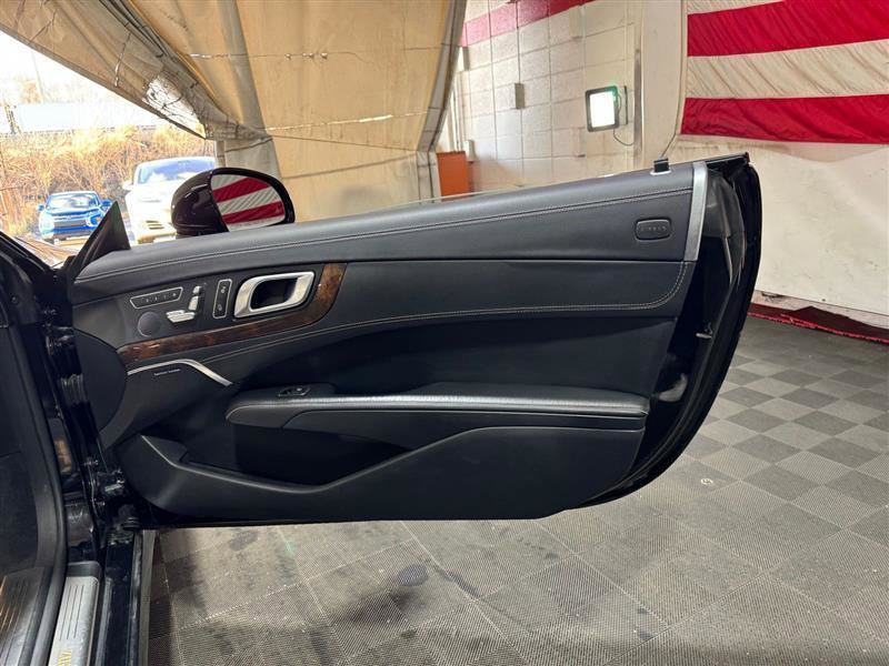 Used 2013 Mercedes-Benz SL 550 w/ Premium Pkg image 11