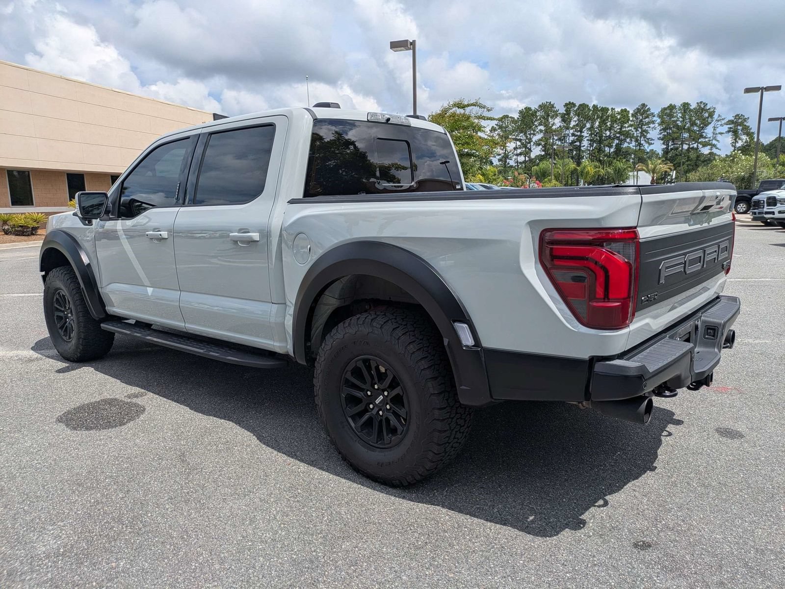 Used 2024 Ford F150 Raptor AWD/4WD image 3