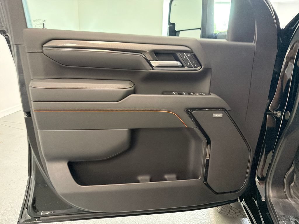 New 2026 GMC Sierra 2500 AT4 w/ Technology Package AWD/4WD image 13